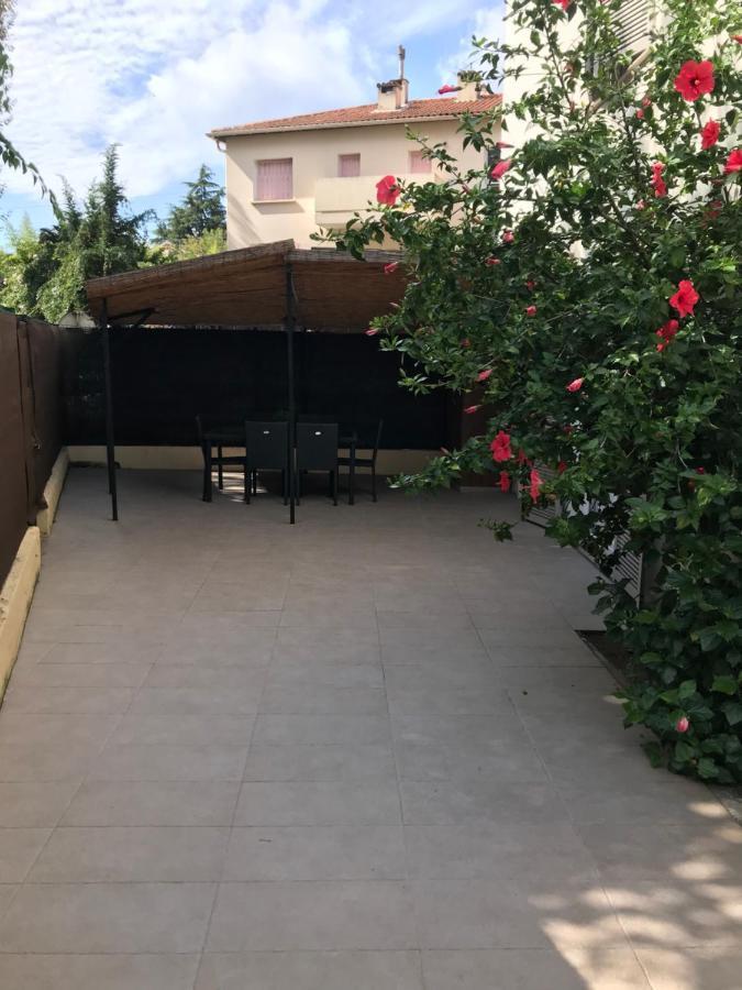 Sleep In Antibes City Center Apartamento Exterior foto