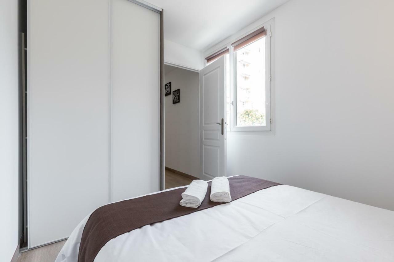 Sleep In Antibes City Center Apartamento Exterior foto